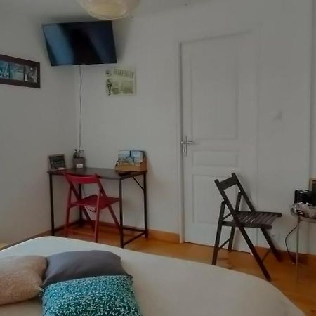 Les Lys Jolie Suite Parentale Privative Deux Adultes Avec Sdd Pertheville-Ners Екстериор снимка