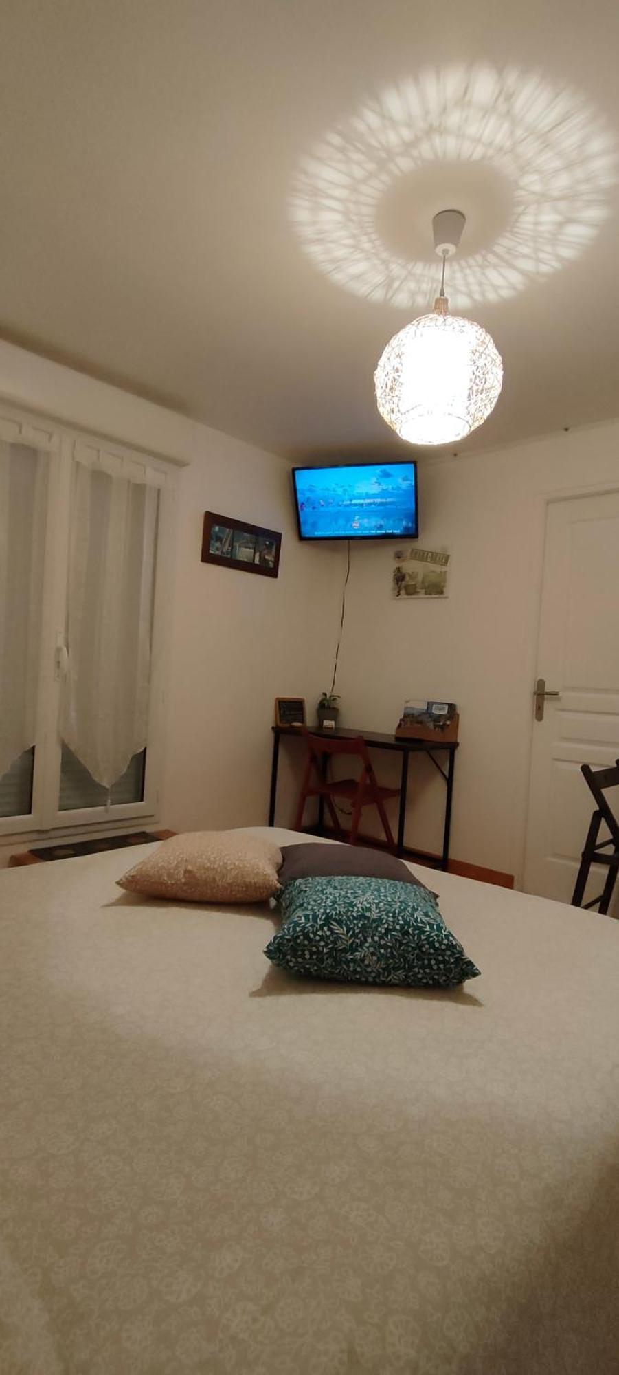 Les Lys Jolie Suite Parentale Privative Deux Adultes Avec Sdd Pertheville-Ners Екстериор снимка